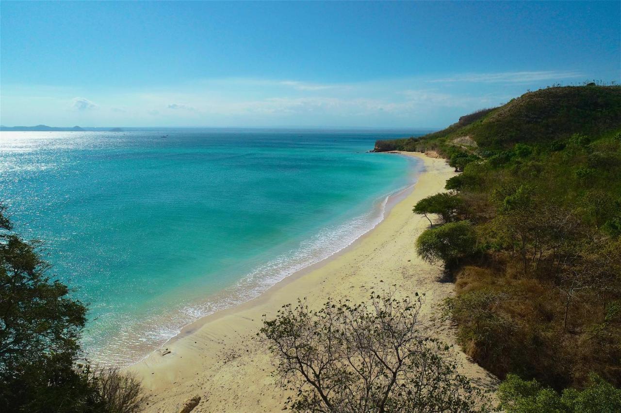 Ekas Surf Resort & Surf Camp Exterior photo